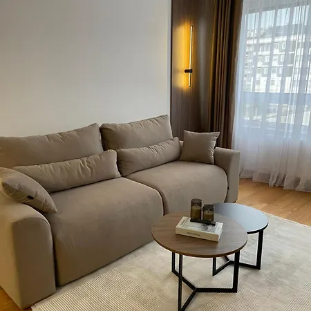 Square 25 Apartamento Novi Sad